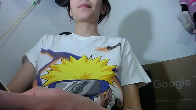 Snapshot of bulma_milk chatting on February 14, 7:49 am bulma milk online show from February 14, 7:49 am