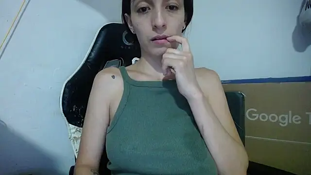Snapshot of bulma_milk chatting on March 30, 10:55 pm bulma milk online show from March 30, 10:55 pm