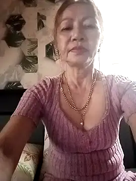 Snapshot of Baby-sexysweet69 chatting on January 14, 7:38 am Baby-sexysweet69 online show from January 14, 7:38 am