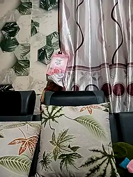 Snapshot of Baby-sexysweet69 chatting on January 21, 10:30 pm Baby-sexysweet69 online show from January 21, 10:30 pm