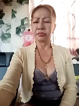 Snapshot of Baby-sexysweet69 chatting on February 14, 2:28 am Baby-sexysweet69 online show from February 14, 2:28 am