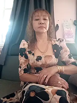 Snapshot of Baby-sexysweet69 chatting on October 3, 2:30 am Baby-sexysweet69 online show from October 3, 2:30 am