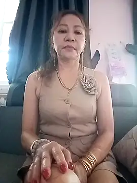 Snapshot of Baby-sexysweet69 chatting on October 7, 12:08 am Baby-sexysweet69 online show from October 7, 12:08 am