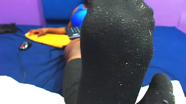 DARKGIANTMELANIN online show from March 18, 8:37 pm