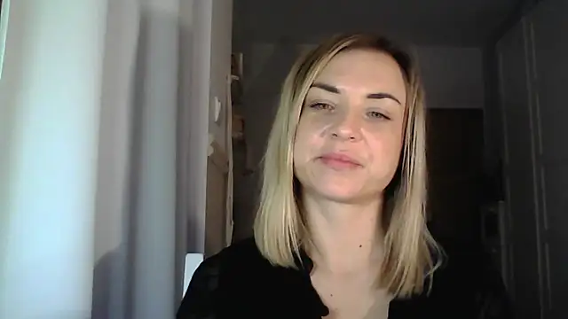 Snapshot of ashley_xlove chatting on January 13, 3:15 pm ashley xlove online show from January 13, 3:15 pm