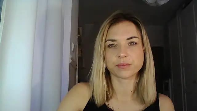 Snapshot of ashley_xlove chatting on January 16, 7:38 am ashley xlove online show from January 16, 7:38 am