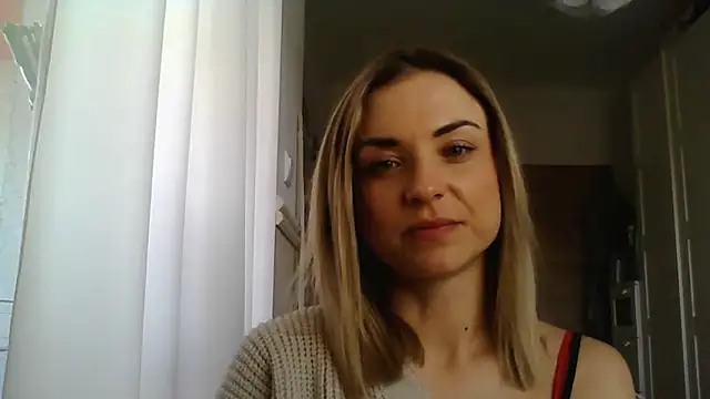 Snapshot of ashley_xlove chatting on February 19, 11:06 am ashley xlove online show from February 19, 11:06 am