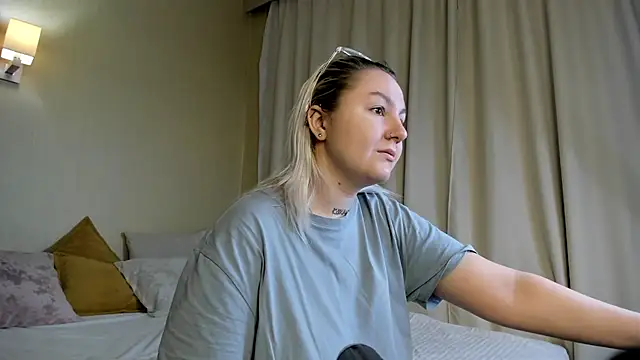 Debbie Taylor online show from December 29, 3:03 pm