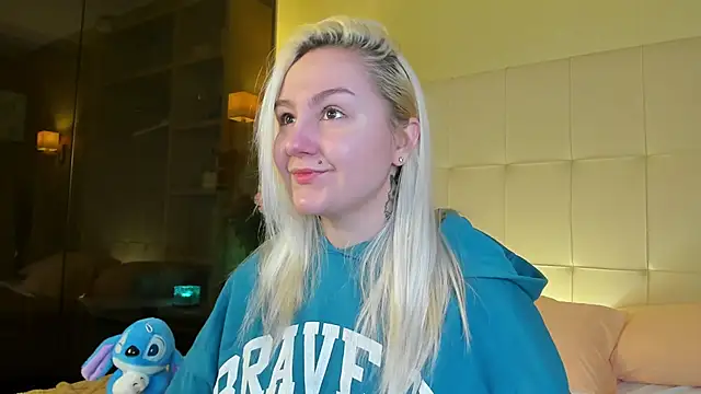 Debbie Taylor online show from January 8, 5:26 pm