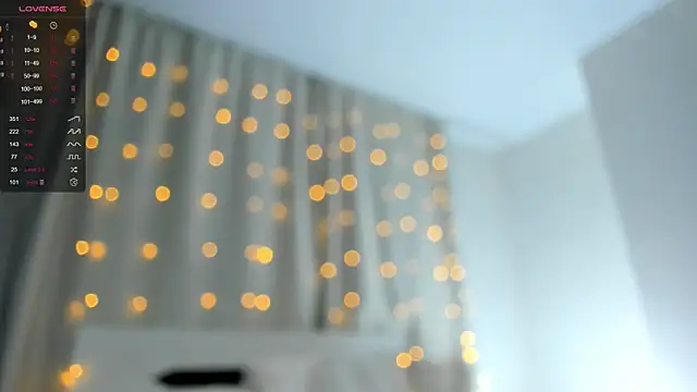 OttilieBurruss online show from March 9, 2:10 pm