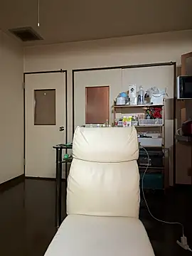 Snapshot of SaneService9 chatting on February 7, 9:02 am SaneService9 online show from February 7, 9:02 am