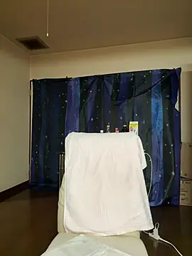 Snapshot of SaneService9 chatting on February 21, 10:22 pm SaneService9 online show from February 21, 10:22 pm