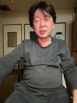 Snapshot of SaneService9 chatting on March 6, 8:49 pm SaneService9 online show from March 6, 8:49 pm