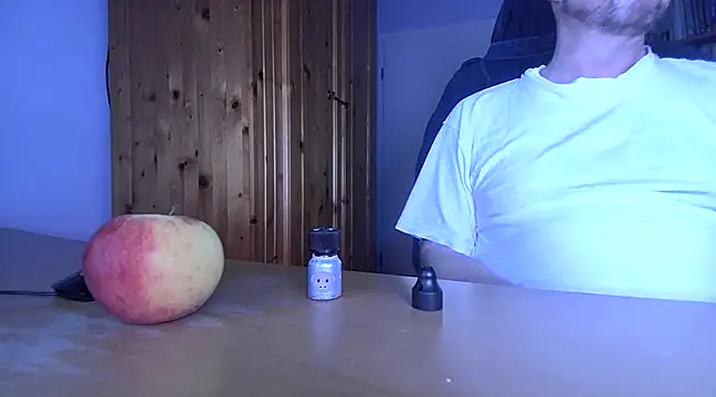 Tom PP cgn online show from March 13, 9:59 pm