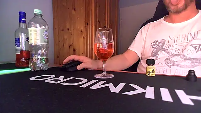 Snapshot of Tom_PP_cgn chatting on January 6, 12:14 am Tom PP cgn online show from January 6, 12:14 am