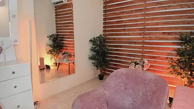 Sapphire Venuss online show from January 30, 9:58 pm