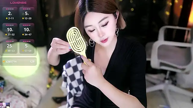 Evajoannana online show from September 28, 2:11 pm