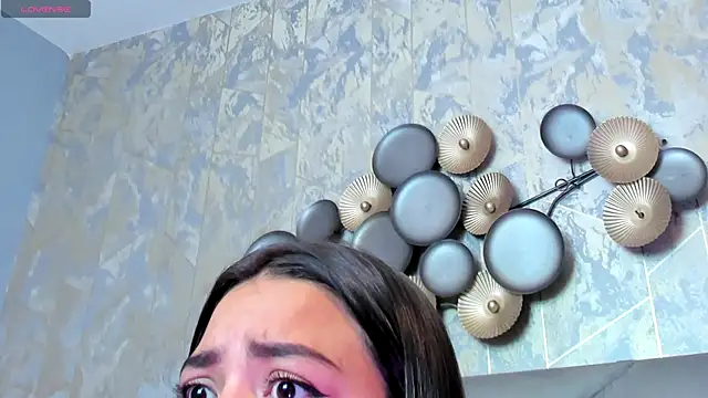 KimDevinne online show from November 7, 3:06 am