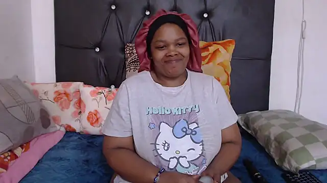 Snapshot of BigbootyNickyx chatting on September 9, 6:13 am BigbootyNickyx online show from September 9, 6:13 am