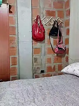 anngela01 online show from December 14, 10:24 am