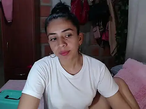 anngela01 online show from January 20, 9:11 pm