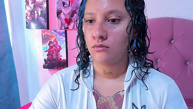 Snapshot of Mila_nixon02 chatting on May 8, 4:56 pm Mila nixon02 online show from May 8, 4:56 pm