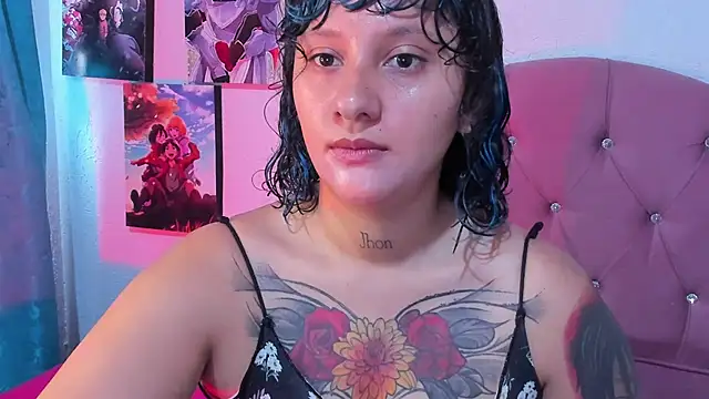 Snapshot of Mila_nixon02 chatting on May 15, 4:14 pm Mila nixon02 online show from May 15, 4:14 pm