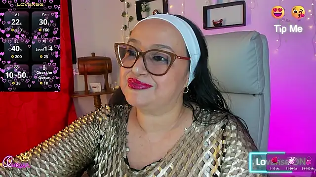 Gia Nahomi online show from February 23, 10:18 pm