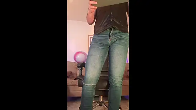 bradley colt online show from April 9, 2:33 pm