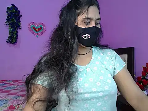 Hot Maleka online show from April 8, 1:38 am