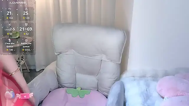 Ailisha66 online show from April 21, 12:45 am