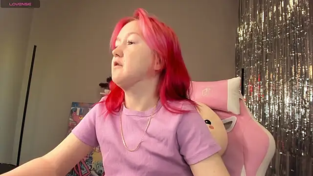 Sara Robinson online show from December 30, 3:03 am