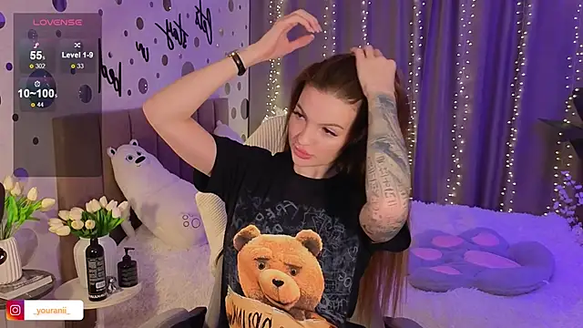 Snapshot of Annaa_Banana chatting on December 8, 11:03 am Annaa Banana online show from December 8, 11:03 am