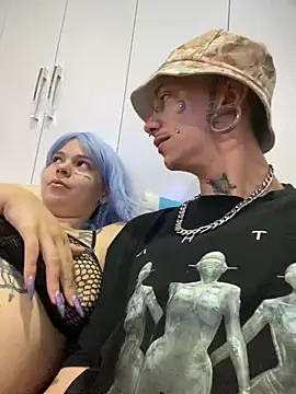 Seebohm1111 online show from December 22, 2:49 am