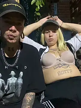 Seebohm1111 online show from February 22, 11:03 pm