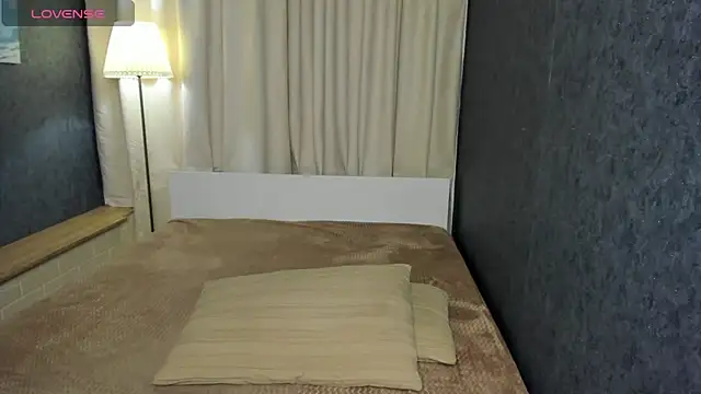 Tiffanyhunt online show from January 24, 5:42 pm