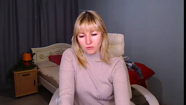 Snapshot of Incredible_Ariela chatting on January 24, 8:02 am Incredible Ariela online show from January 24, 8:02 am