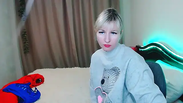 Snapshot of Incredible_Ariela chatting on January 29, 3:47 pm Incredible Ariela online show from January 29, 3:47 pm