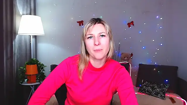 Snapshot of Incredible_Ariela chatting on February 20, 1:30 pm Incredible Ariela online show from February 20, 1:30 pm