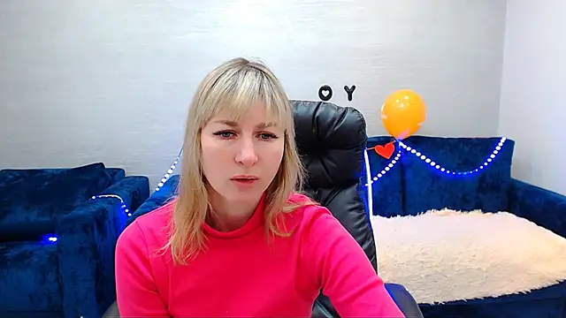 Snapshot of Incredible_Ariela chatting on February 22, 10:51 am Incredible Ariela online show from February 22, 10:51 am