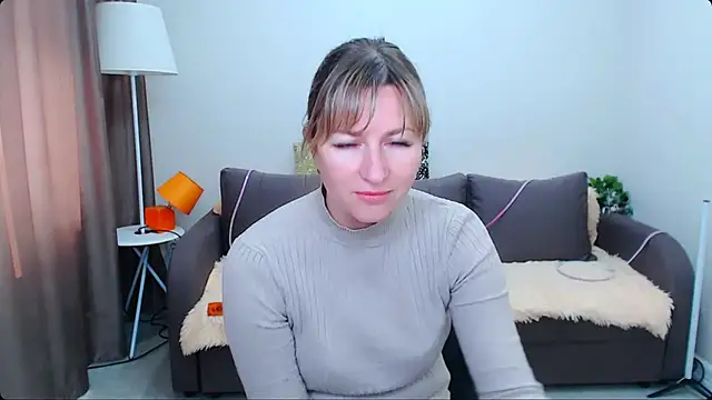 Snapshot of Incredible_Ariela chatting on September 12, 6:46 am Incredible Ariela online show from September 12, 6:46 am