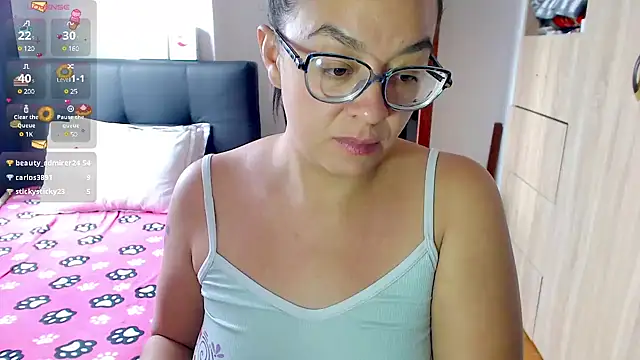 miia-big1boobs  online show from January 24, 7:18 pm