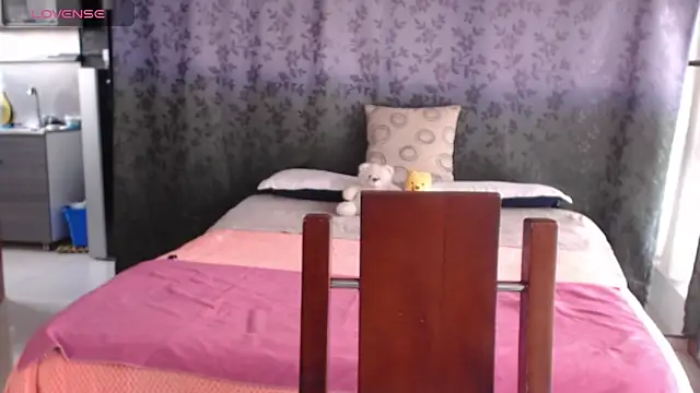 miia-big1boobs  online show from February 20, 3:12 pm