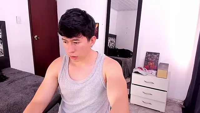 Snapshot of setsuna10 chatting on February 5, 8:14 pm setsuna10 online show from February 5, 8:14 pm