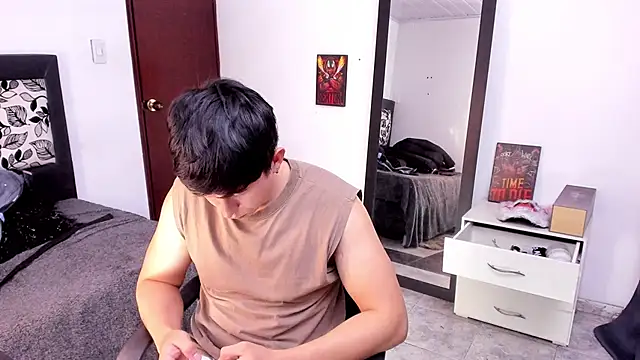 Snapshot of setsuna10 chatting on February 13, 11:47 pm setsuna10 online show from February 13, 11:47 pm