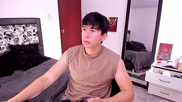 Snapshot of setsuna10 chatting on February 18, 7:52 pm setsuna10 online show from February 18, 7:52 pm