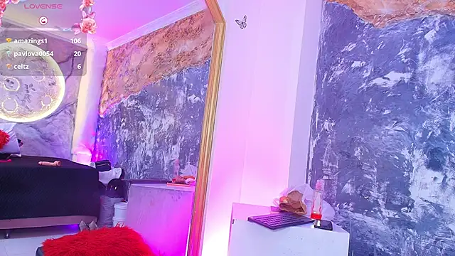 AuroraRojas online show from March 21, 8:39 am