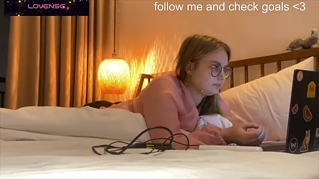 JacyWinslat online show from December 14, 11:04 am