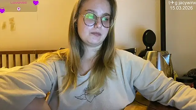 JacyWinslat online show from March 15, 5:08 pm