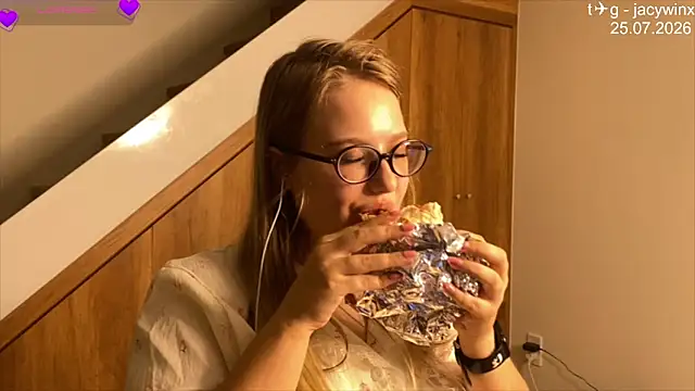 JacyWinslat online show from July 25, 1:41 pm